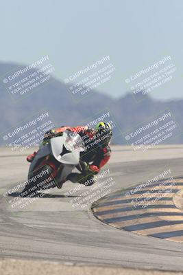 media/Sep-20-2025-Race Pace (Sat) [[d4e1b33f4d]]/Non Verified/Turn 12 (12pm)/